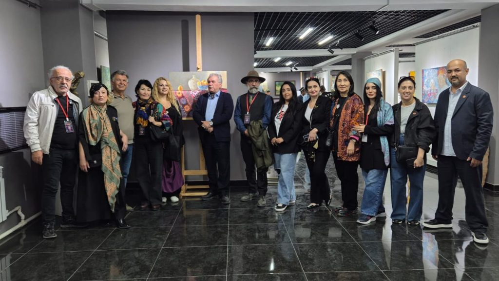 Dünyayı Sanat Kurtaracak: Özbekistan’da Renklerin Kardeşliği Buluşması