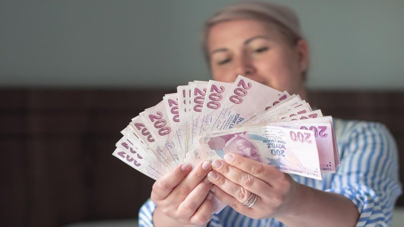 Evde Bakım, SED, Yaşlı ve Engelli Aylıkları Arttı